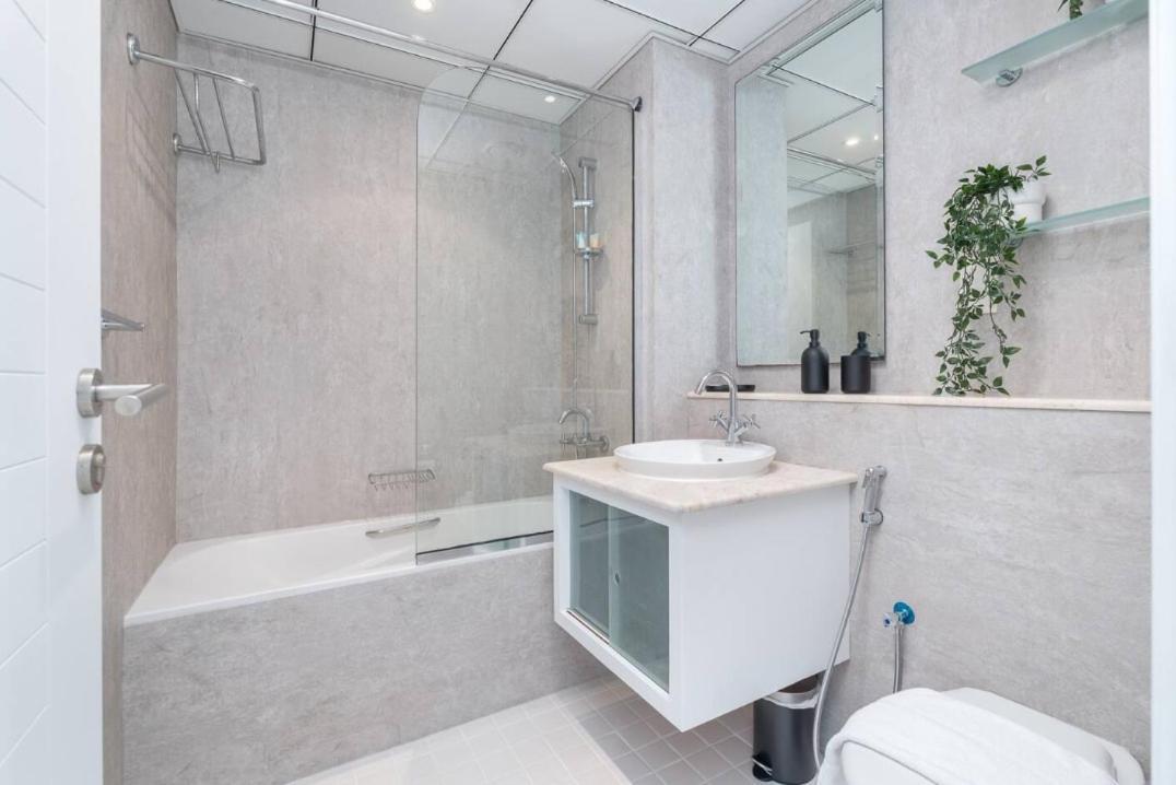 Mesmerizing 2br In Marina - Sleeps 6 Appartamento *