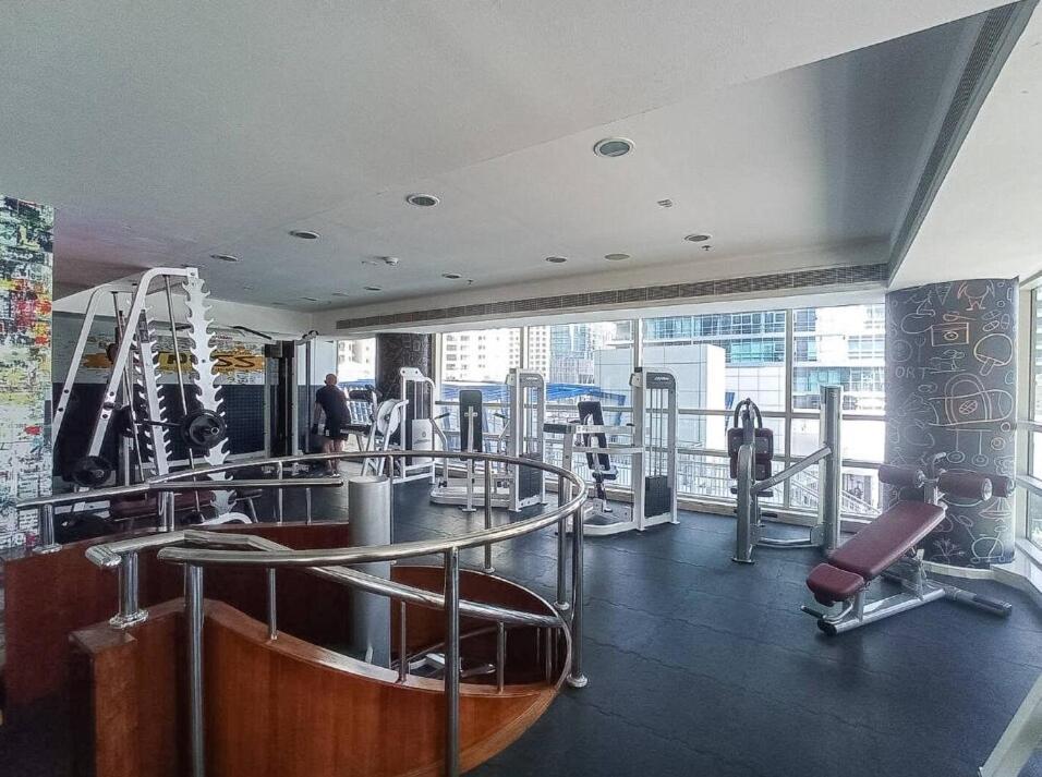 Appartamento Mesmerizing 2br In Marina - Sleeps 6 Dubai